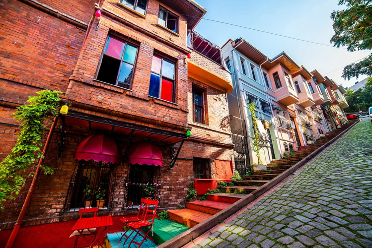 Explora las Calles de Cuento de Hadas de Estambul